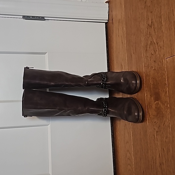 Coach Boots - Picture 7 of 8